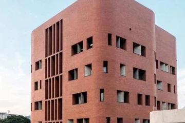 அவுஸ்திரேலியா தூதரகத்தில் பெண்கள் கழிவறையில் கேமரா