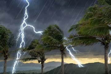 15 மாவட்டங்களுக்கு விடுக்கப்பட்ட கடும் அபாய எச்சரிக்கை