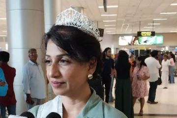 அமெரிக்காவில் உலக அழகி போட்டியில் வெற்றி பெற்ற இலங்கை பெண் நாடு திரும்பினர்!