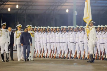 திருகோணமலை கடற்படைத் தளத்திற்கு விஜயம் மேற்க்கொண்ட ஜனாதிபதி அநுர