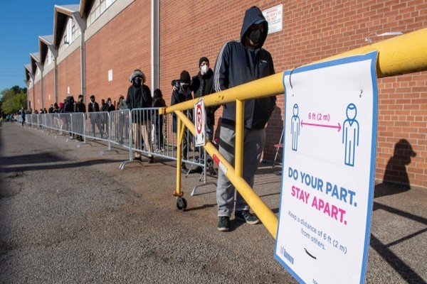 ஒன்றாரியோவில் மீண்டும் தலை தூக்கும் கோவிட் | Covidhospitalizations In Ontario Rose Nearly 11Per