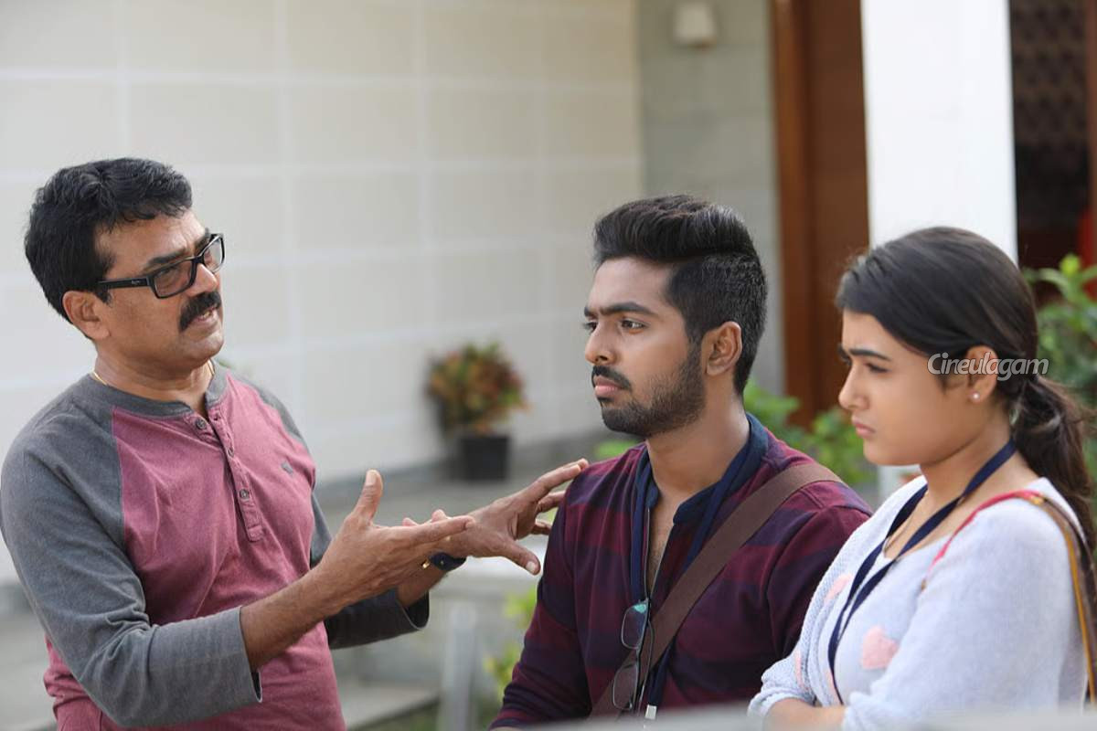 தமிழ் இயக்குனர் செய்த செயல், தவறான செய்தி வந்தது.. கதறி கதறி அழுத நடிகை லாவண்யா திரிபாதி! | Lavanya Tripathi Cried News After Exit Tamil Film