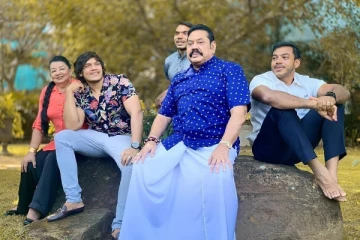 மஹிந்தவின் மூன்று புதல்வர்களும் துபாய் நாட்டில்