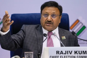 நாடாளுமன்ற தேர்தலில் உலக சாதனை படைத்துள்ளோம் - தலைமை தேர்தல் ஆணையர் பெருமிதம்