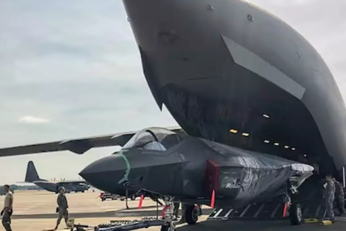 வீழ்த்தப்பட்ட அமெரிக்காவின் அதிநவீன போர் விமானம் ; மிரளவிடும் ஈரான் | Iran Shot Down A Edge U S Military Aircraft