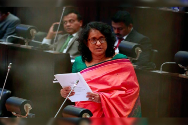 ஒருபோதும் அப்படி கூறவே இல்லை : முற்றாக மறுக்கிறார் பிரதமர் ஹரிணி | Harini Refuted Allegations Education Sector