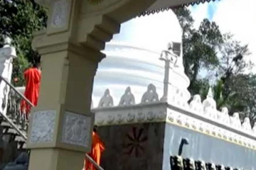 ප්රදේශ දෙකක විහාරස්ථානවල හිමිවරුන් 30ට ආසන්නව Covid ආසාදිතවෙයි - සංචරණය සීමා කරන්නැයි ඉල්ලයි..