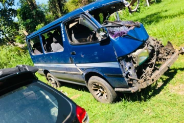 வாகன விபத்தில் ஒருவர் பலி: நால்வர் படுகாயம்