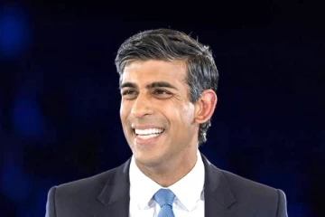 'ஆண் ஆண் தான் பெண் பெண் தான்' பிரித்தானிய பிரதமர் ரிஷி சுனக் சர்ச்சை கருத்து