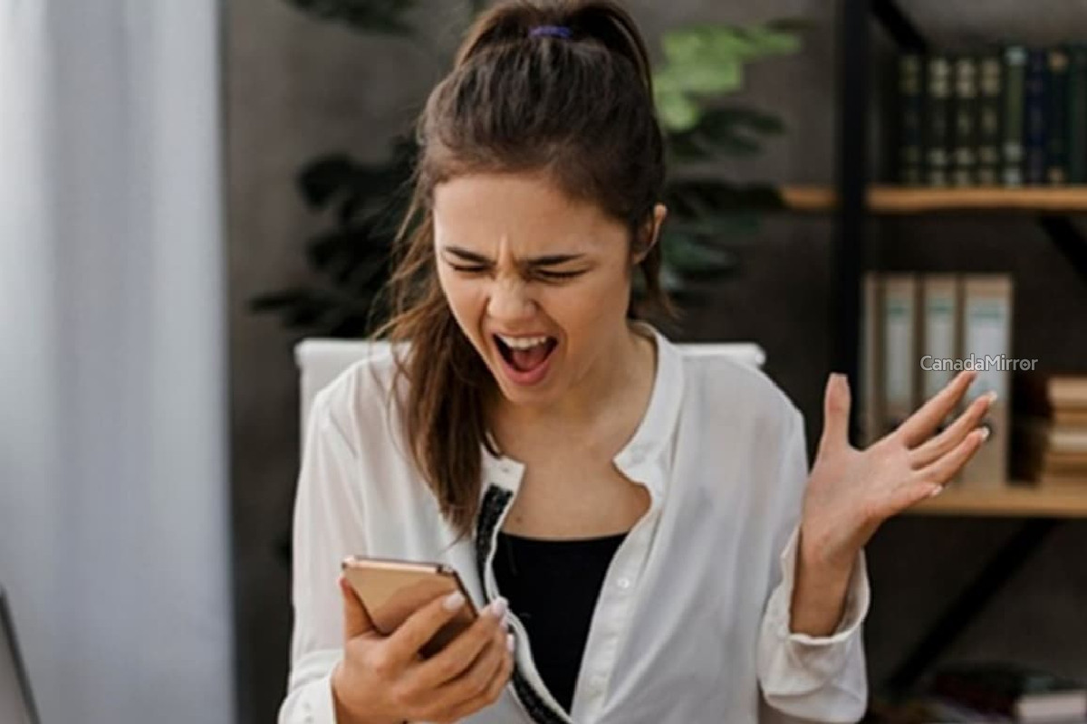 கனடாவில் இடம்பெறும் மோசடி குறித்து எச்சரிக்கை | Collingwood Opp Beware Of New Cell Phone Fraud கனடாவில் இடம்பெறும் மோசடி குறித்து எச்சரிக்கை | Collingwood Opp Beware Of New Cell Phone Fraud