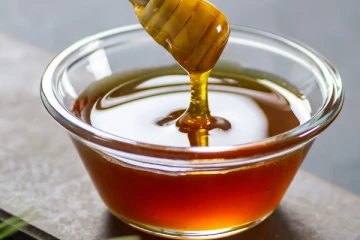 நீரிழிவு நோயாளிகள் தேன் சாப்பிட்டால் இவ்வளவு ஆபத்தா....இனி இந்த பிழையை செய்யாதீர்கள்!