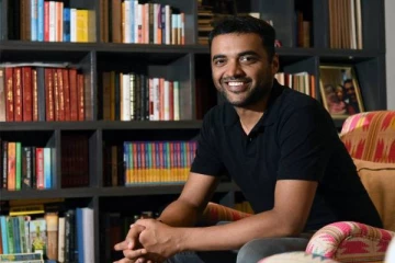 சொமேட்டோ  துணை நிறுவனர் ராஜினாமா.... திடீர் முடிவுக்கு காரணம் என்ன?