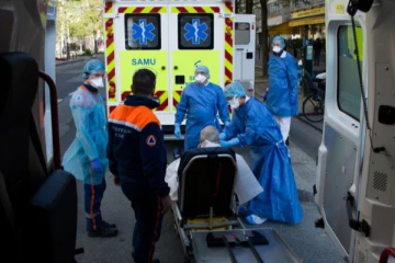 பிரான்சை விடாது துரத்தும்  கொரோனா