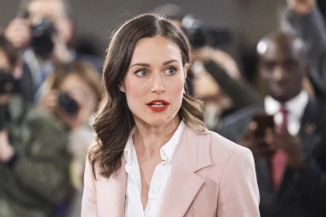 பின்லாந்து தேர்தல்: 3 ம் இடத்திற்கு தள்ளப்பட்ட பிரதமர் சன்னா மரின்: பெரும்பான்மை அமைவதில் சிக்கல்