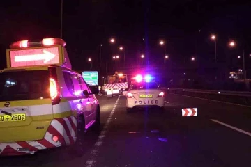 கட்டுநாயக்க விமான நிலையத்திற்கு செல்லும் போது விபத்தில் சிக்கிய வெளிநாட்டு தம்பதி