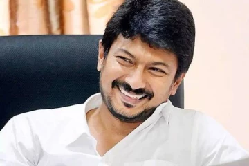 அதிமுக - பாஜக உட்கட்சி மோதல் காமெடி சேனலை பார்ப்பது போல! உதயநிதி கிண்டல்