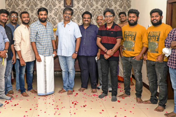 முக்கிய நடிகரின் பட பூஜையில் பிக்பாஸ் சம்யுக்தா! யாருடைய படம் தெரியுமா? | Sam Yu Ka Tgaa Sasi