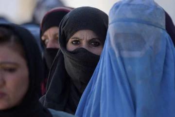 ஆப்கானில் பிரிந்த ஜோடிகளை மீண்டும் கட்டாயப்படுத்தி சேர்த்து வைக்கும் புதிய சட்டம்!