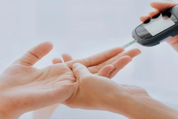 நீரிழிவு நோயாளர்களின் சக்கரையின் அளவு குறைந்து விட்டதா? உடனடியாக செய்ய வேண்டியது இதுதான்