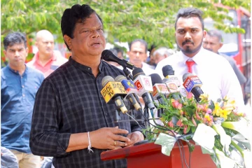 முன்னோக்கிச் செல்லும் இலங்கையை பின்னோக்கி நகர்த்தச் சதி செய்யாதீர்! அமைச்சர் பந்துல வேண்டுகோள்