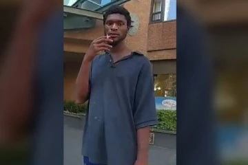 ரொறன்ரோவில் புகைப்படம் வெளியிட்டு தீவிரமாக தேடப்படும் நபர்