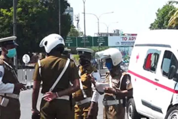 கொழும்பு-இரத்தினபுரி பிரதான வீதியில் விபத்து ; பெண் ஒருவர் உயிரிழப்பு