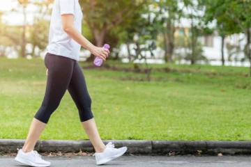 இரவில் சாப்பிட்ட பிறகு உடனே நடைப்பயிற்சி செய்வதால் என்ன நடக்கும் தெரியுமா?