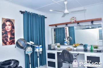 இலங்கை பொலிஸாருக்காக பிரத்யேகமாக நவீன அழகு கலை நிலையம்!