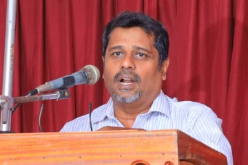 யாழ்ப்பாணப் பல்கலைக்கழக கலைப் பீடத்தின் புதிய பீடாதிபதியாக சி.ரகுராம் தெரிவு