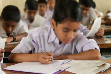 புலமைப்பரிசில் மாதிரி வினாத்தாளில் தகாத வார்த்தைகள் ; அதிர்ச்சியில் மாணவர்கள்