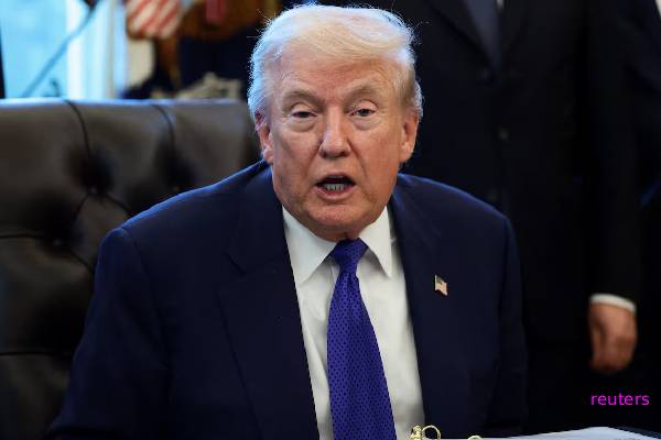 பேச்சுவார்த்தைகளுக்கு நடுவே... ஈரானுடன் வர்த்தகம் செய்யும் நாடுகளுக்கு வரி விதித்த ட்ரம்ப் | Trump Tariffs Countries Trading With Iran