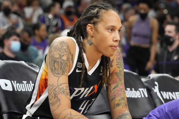 ரஷ்யாவில் கைதான அமெரிக்க கூடைப்பந்து வீராங்கனை விடுதலை! | American Basketball Player Arrest Russia Released