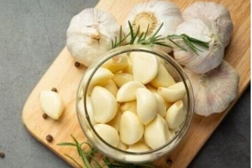 பூண்டு சாப்பிடுவதால் இத்தனை நன்மைகளா? சுகர் முதல் பிபி வரை..