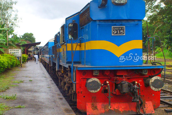 தண்டவாளத்தில் கழுத்தை வைத்து தற்கொலை செய்துக்கொண்ட இளைஞன் | Young Man Committed Suicide
