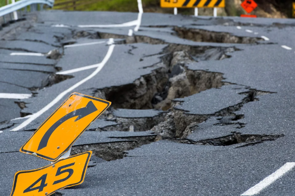 மியான்மரில் அடுத்தடுத்து நிலநடுக்கம் | Multiple Earthquakes In Myanmar