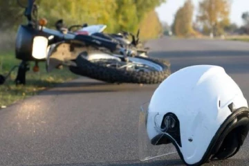 கிளிநொச்சியில் கோர விபத்து; யாழ் நபர்  பரிதாப உயிரிழப்பு