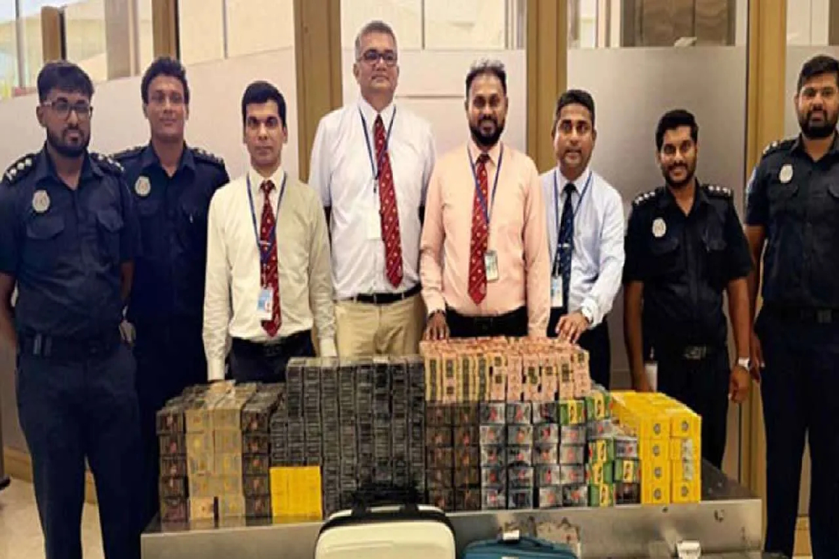 கட்டுநாயக்காவில் தொடர்ந்து சிக்கும் சீன வர்த்தகர்கள் | Chinese Businessmen Arrested Katunayake Airport