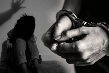 சுகவீனம் என வைத்தியசாலையில் அனுமதிக்கப்பட்ட சிறுமிக்கு நடந்த கொடுமை அம்பலம்