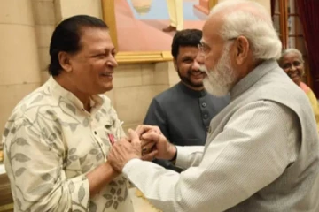 புடவையில் தத்ரூப ஓவியம் வரைந்த நெசவாளிக்கு பிரதமர் மோடி பாராட்டு