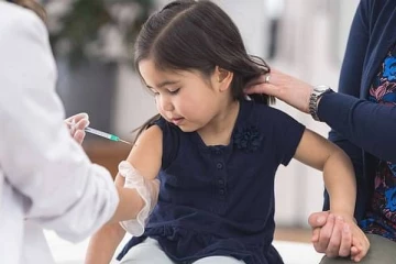 சிறார்களுக்கான கொரோனா தடுப்பூசி - தொடங்கியது முன்பதிவு