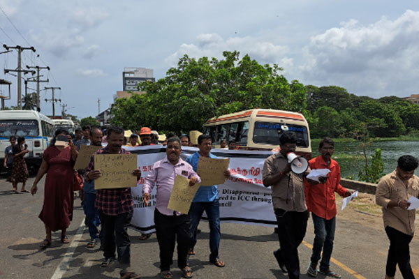 யாழில் காணாமலாக்கப்பட்டவர்களின் உறவினர்கள் போராட்டம் | Relatives Of Disappeared In Jaffna Are Protesting