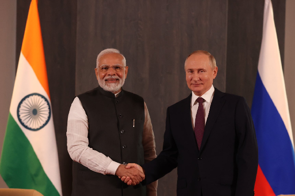 ரஷ்ய உடனான வர்த்தக உறவில் மிரட்டும் டிரம்ப் - இந்தியாவிற்கு வரும் புடின் | Putin To Visit India While Trump Target In Trade