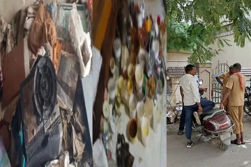 10 வருஷங்களா வீட்டை விட்டு வெளியே வராத தாய், மகள் - குப்பைகளுக்கு நடுவே கொடூரம்!