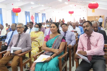 சீன அரசாங்கத்தினால் கிழக்கு பல்கலைக்கழக மாணவர்களுக்கு வழங்கப்பட்ட அன்பளிப்புத் தொகை