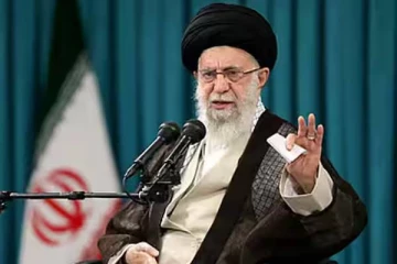 அமெரிக்கா தாக்கினால் பெரிய போர் வெடிக்கும் ; ஈரான் உச்ச தலைவர் எச்சரிக்கை