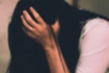 පියෙක් තම දියණියට කළ අහස පොළොව නුහුලන අපරාධය..