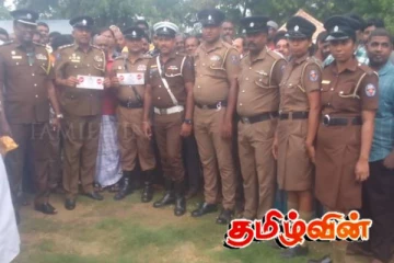 பருத்தித்துறையில் முச்சக்கர வண்டிகளுக்கு ஸ்ரிக்கர் ஒட்டும் நிகழ்வு