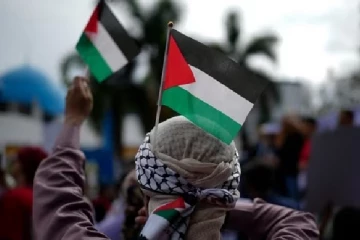 நாள் ஒன்றுக்கு 10 பிணைக் கைதிகள்: போர் நிறுத்தத்தை நீடிக்க ஹமாஸ் தயாராக உள்ளதாக தகவல்