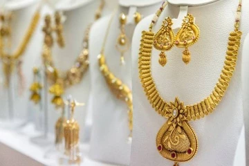 ரூ.2000 குறைந்த தங்கம் விலை - 5 நாட்களில் அதிரடி சரிவு