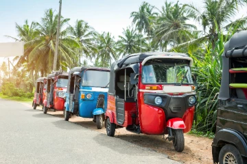 முச்சக்கரவண்டி கட்டணமாக 150,000 ரூபா; இலங்கையில் இப்படியும் சம்பவங்கள்!